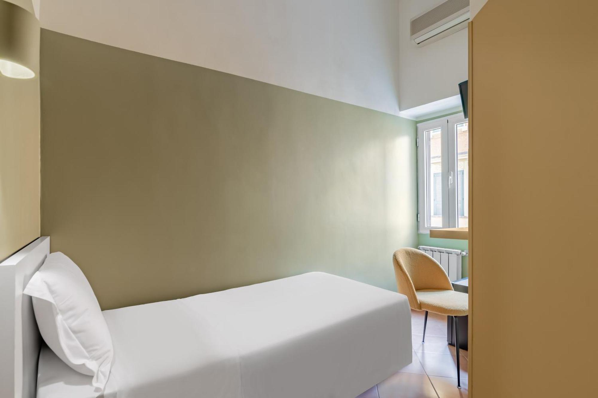 רומא Hotel Infinito - Gruppo Blam Hotels מראה חיצוני תמונה