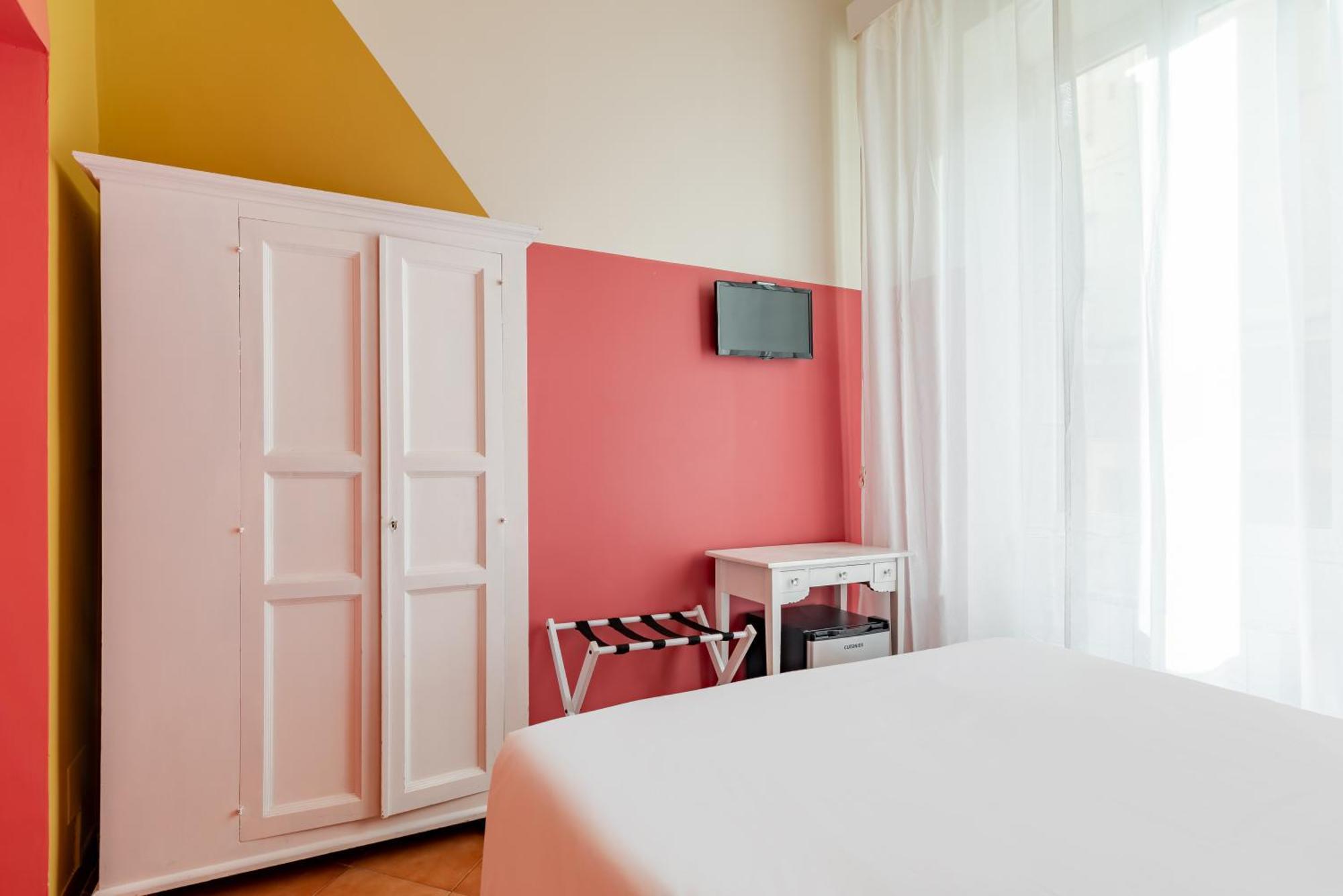 רומא Hotel Infinito - Gruppo Blam Hotels מראה חיצוני תמונה