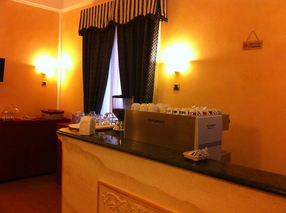 רומא Hotel Infinito - Gruppo Blam Hotels מראה חיצוני תמונה